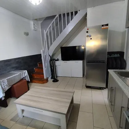 Maison Proche Paris 2 Chambre, Jardin Parking